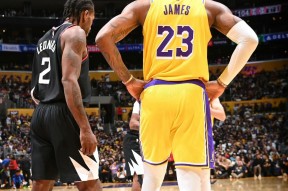 锐不可当引爆全场！，德约科维奇意外战胜湖人再创辉煌时刻(2024德约科维奇奥运夺冠视频)